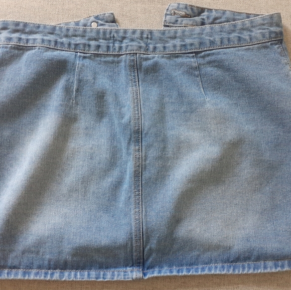 Forever 21 Ripped Denim Button Front Skirt - Picture 3 of 3